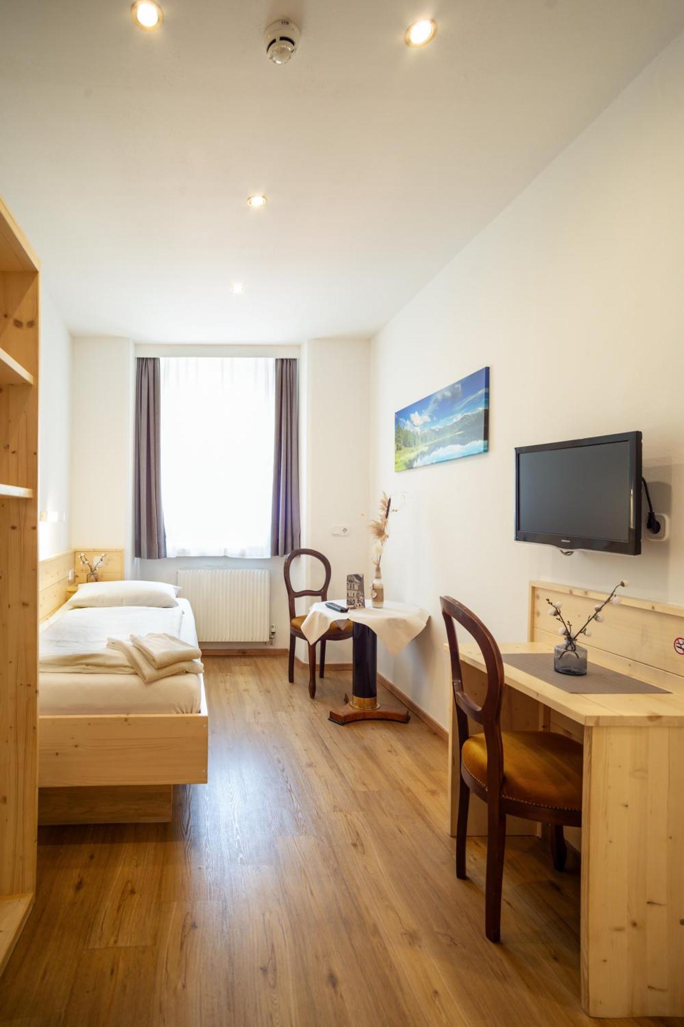 Hotel Gisela Куфщайн Екстериор снимка