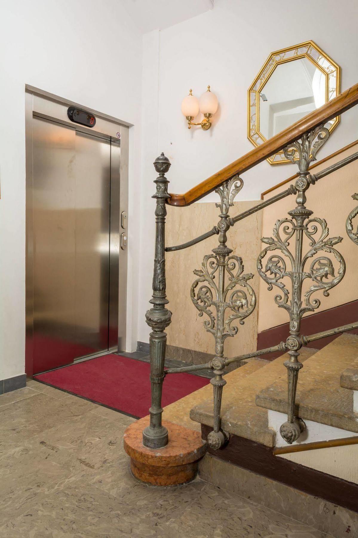 Hotel Gisela Куфщайн Екстериор снимка