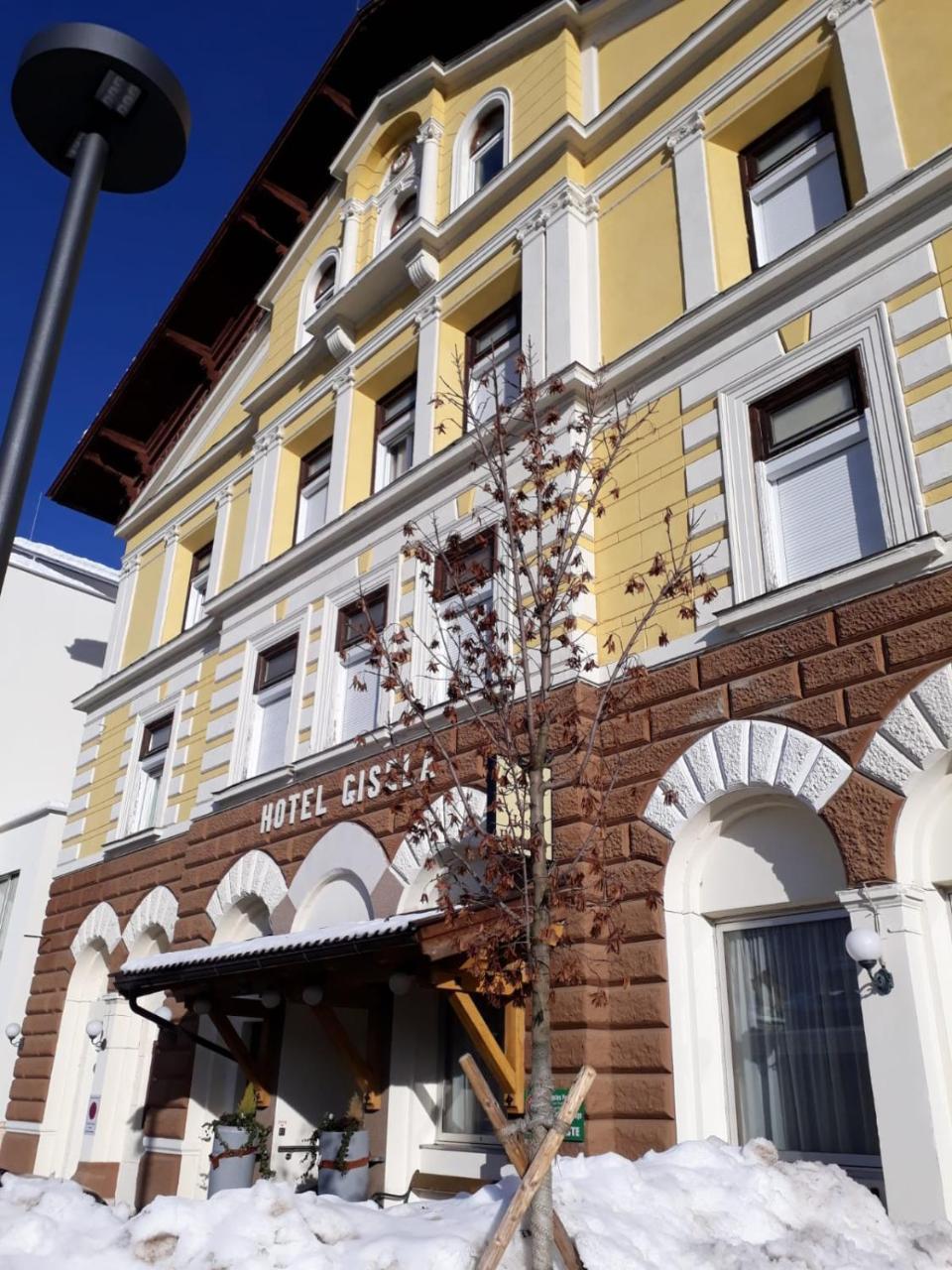 Hotel Gisela Куфщайн Екстериор снимка